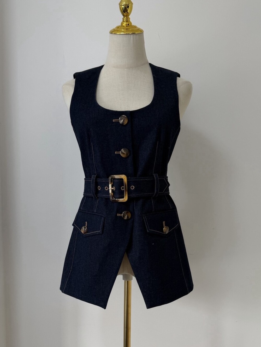 Veronica Beard Becker Stretch-Denim Belted Vest - Picture 6 of 11